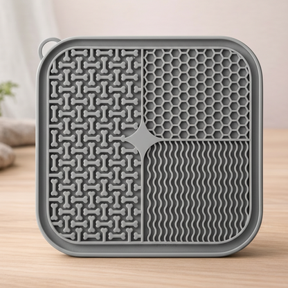 Lick mat with 3 textures